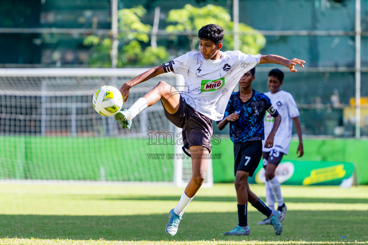 Day 1 of MILO Academy Championship 2024 Under 14 held in Henveyru Stadium, Male', Maldives on Thursday, 31st October 2024. Photos by Nausham Waheed / Images.mv