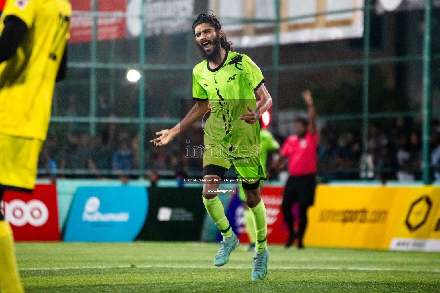 Team FSM Vs Prisons Club in the Semi Finals of Club Maldives 2021 held in Hulhumale, Maldives on 15 December 2021. Photos: Shuu Abdul Sattar / images.mv