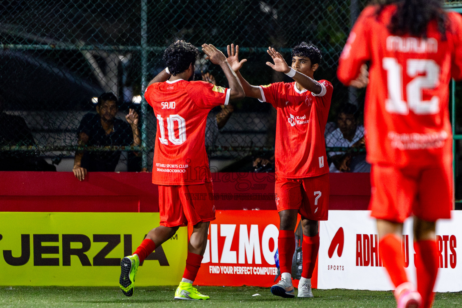 F Dharanboodhoo vs M Dhiggaru in zone round on Day 29 of Golden Futsal Challenge 2025 was held on Sunday , 2nd February 2025, in Hulhumale', Maldives. Photos: Nausham Waheed / images.mv