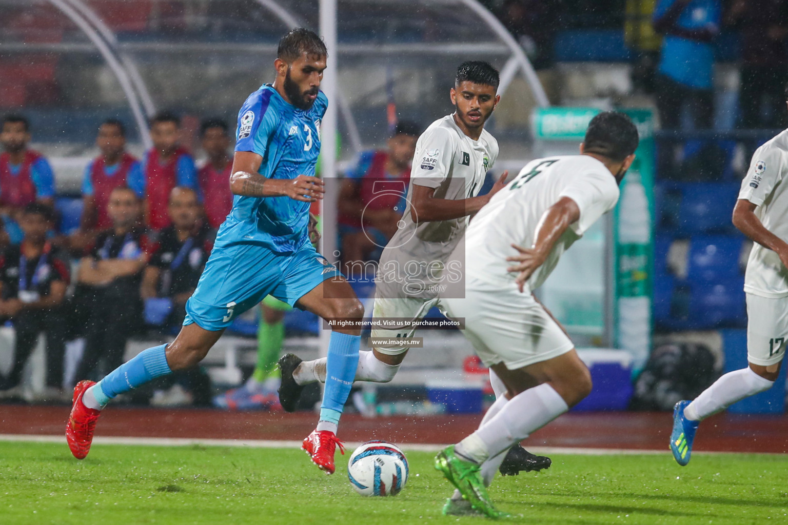 India vs Pakistan in the opening match of SAFF Championship 2023 held in Sree Kanteerava Stadium, Bengaluru, India, on Wednesday, 21st June 2023. Photos: Nausham Waheed / images.mv