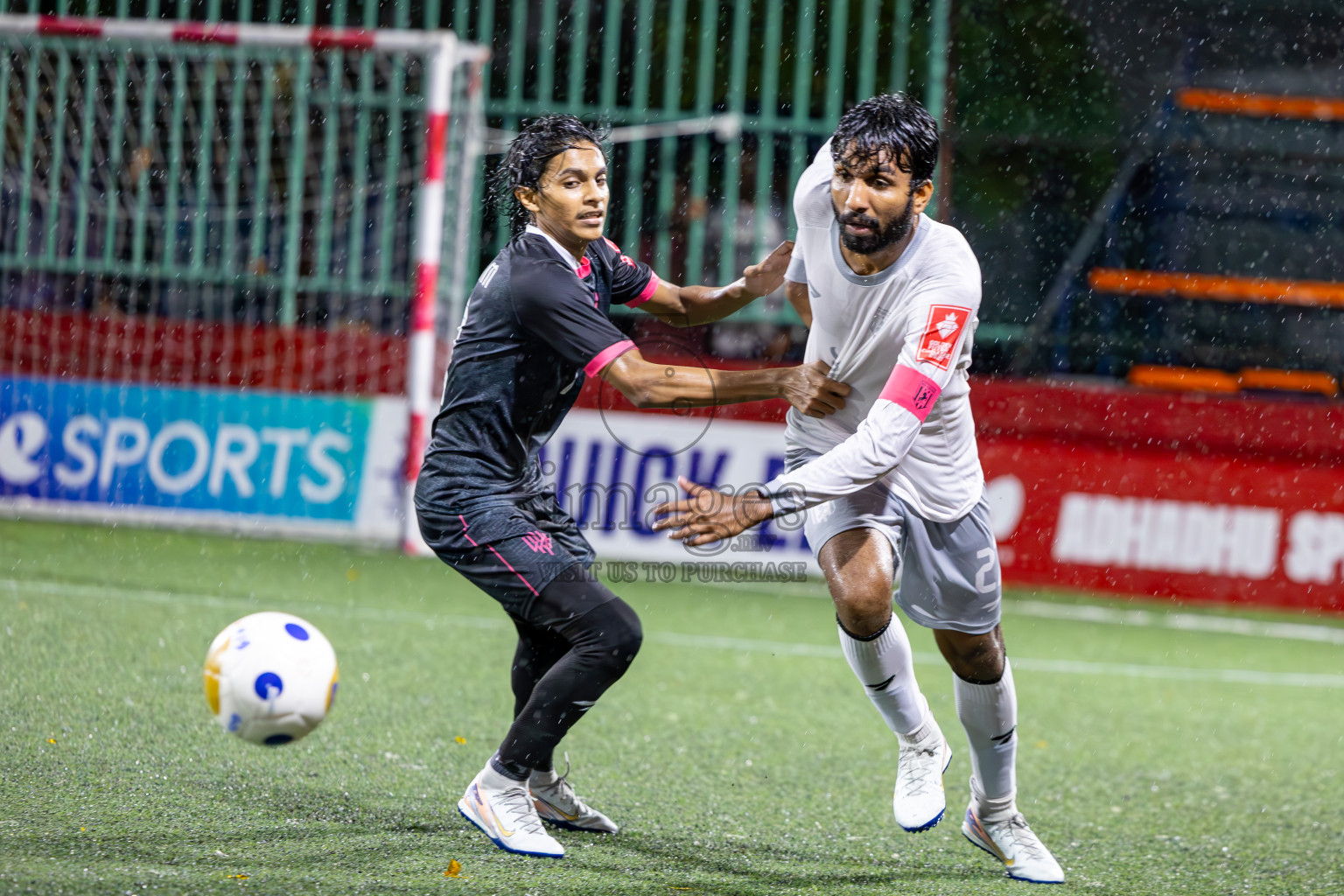 Lh Naifaru vs Lh Kurendhoo on Day 22 of Golden Futsal Challenge 2025 was held on Sunday , 26th January 2025, in Hulhumale', Maldives.
Photos: Ismail Thoriq / images.mv