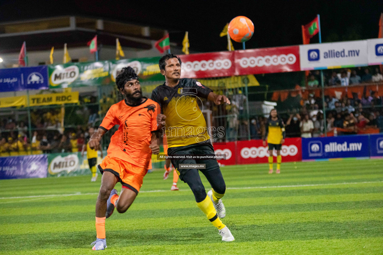 RRC Vs FSM in the Semi Finals of Club Maldives 2021 held in Hulhumale, Maldives on 19 December 2021. Photos: Shuu Abdul Sattar / images.mv