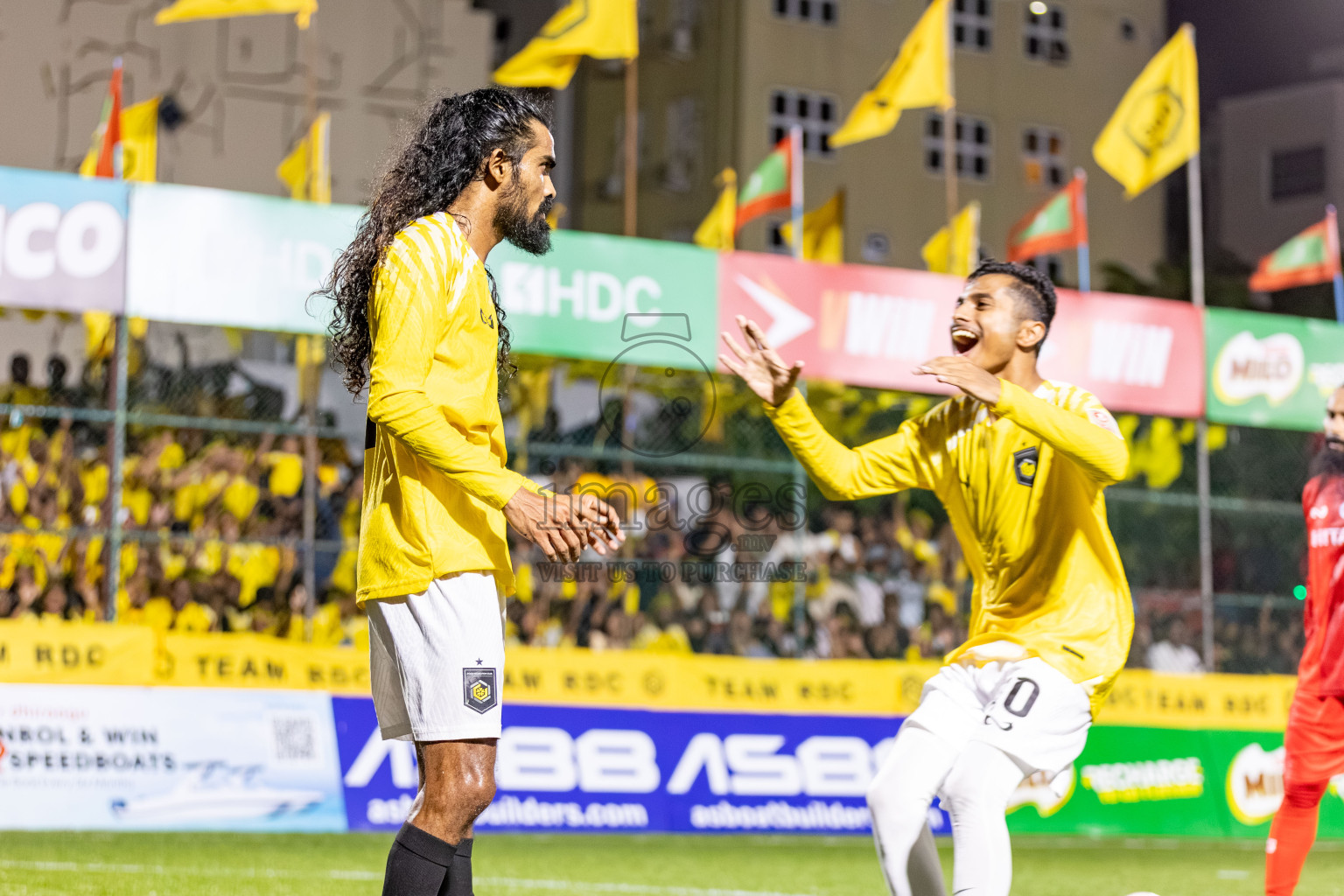 RRC vs STO RC in the Finals of Club Maldives Cup 2025 was held in Rehendhi Futsal Ground, Hulhumale', Maldives on Saturday, 25th October 2025. 
Photos: Hassan Simah / images.mv