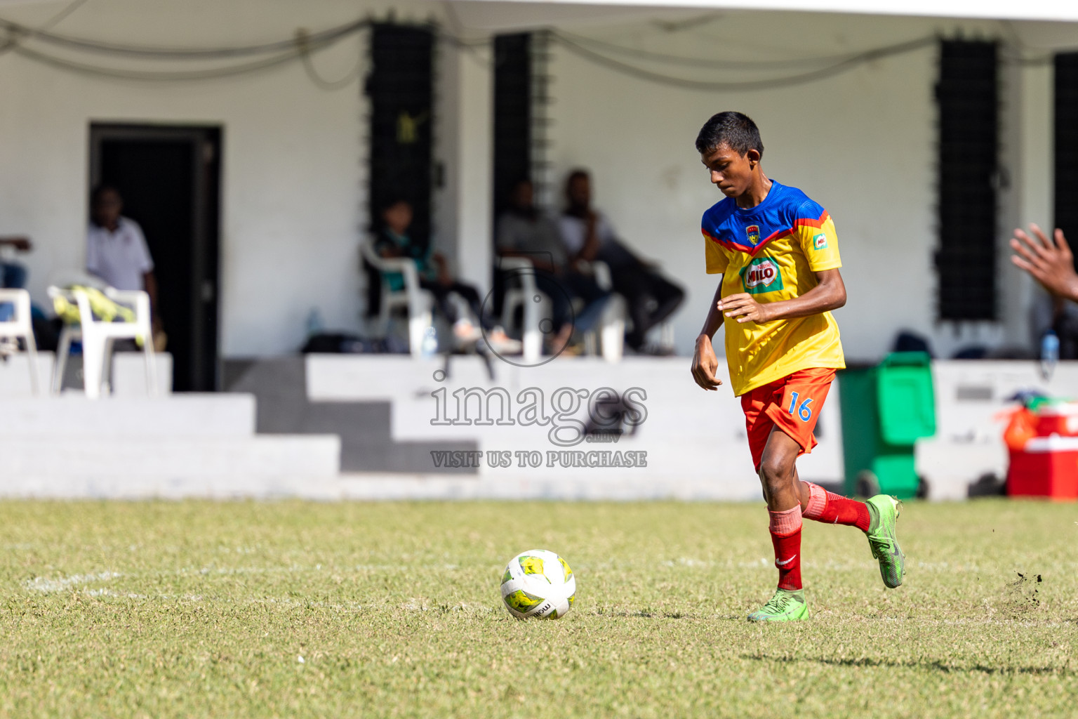 Day 4 of MILO Academy Championship 2024 (U-14) was held in Henveyru Stadium, Male', Maldives on Sunday, 3rd November 2024. 
Photos: Hassan Simah / Images.mv