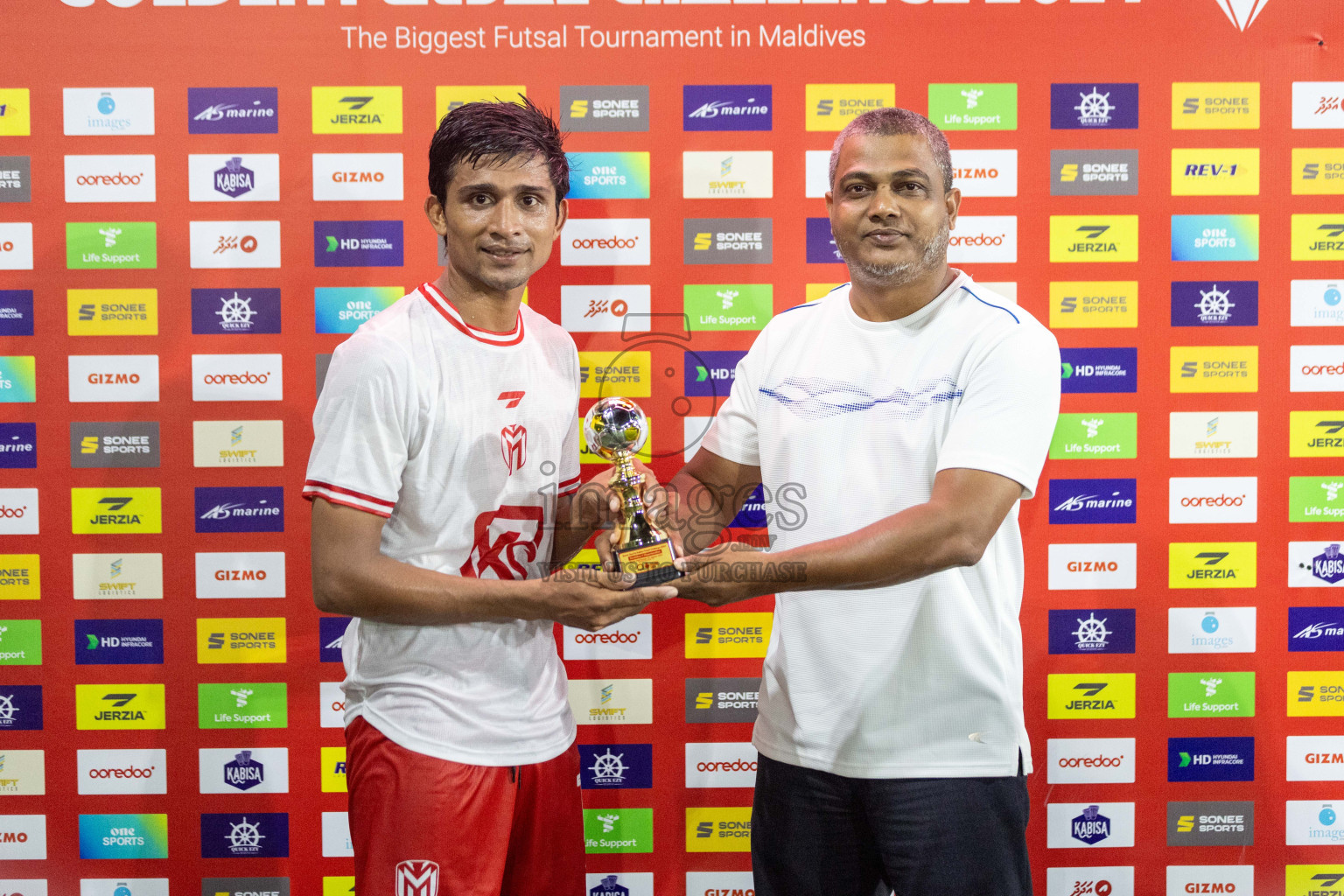 Dh Bandidhoo vs Dh Maaenboodhoo in Day 8 of Golden Futsal Challenge 2024 was held on Monday, 22nd January 2024, in Hulhumale', Maldives Photos: Nausham Waheed / images.mv