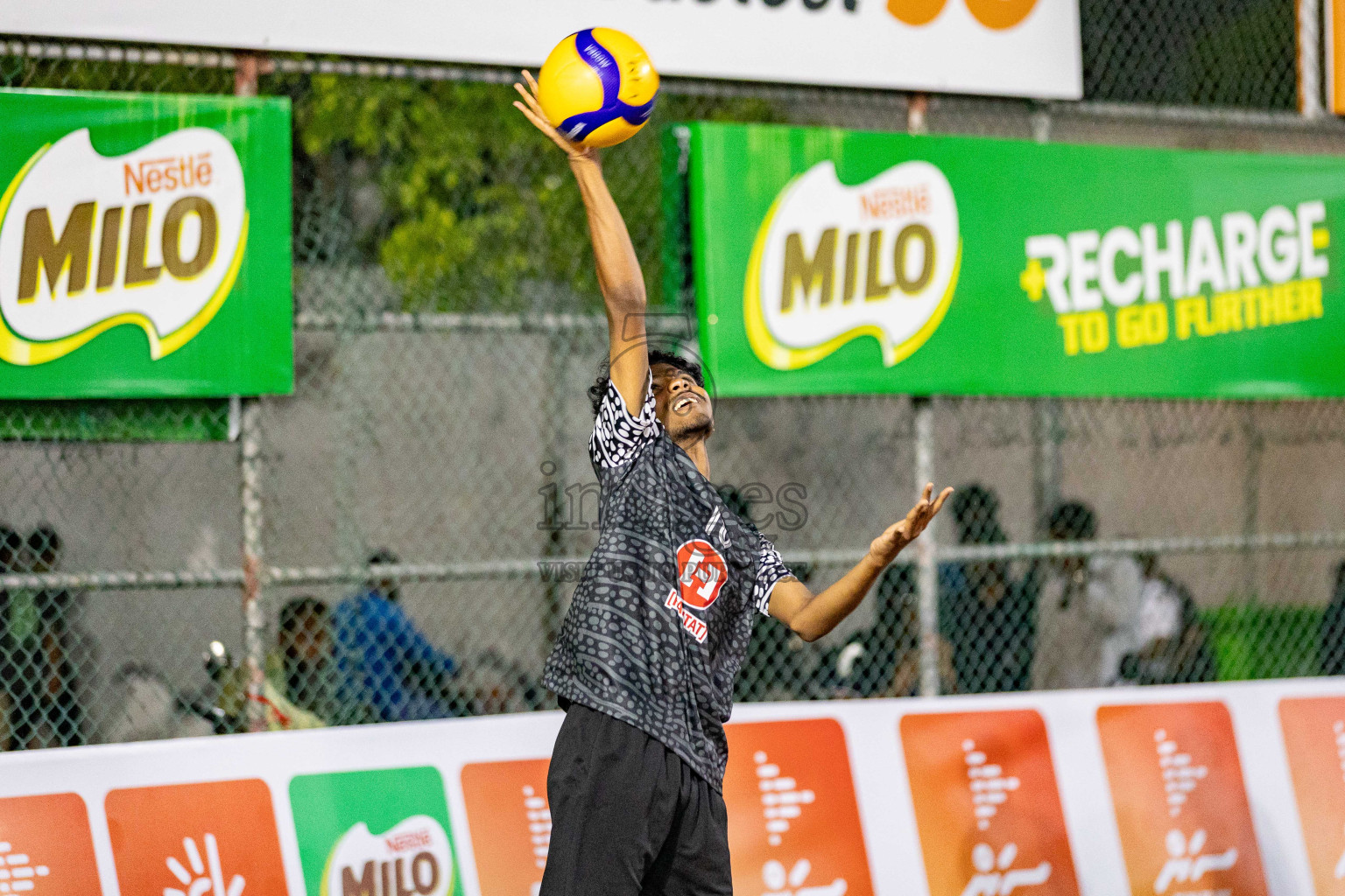 Maathoda Sports Club vs Goodies Sports Club in Milo National Junior Volleyball Championship 2025 Day 2 was held on Sunday, 23rd November 2025 at Ekuveni Turf Court Male', Maldives. Photos: Areef Adam / images.mv