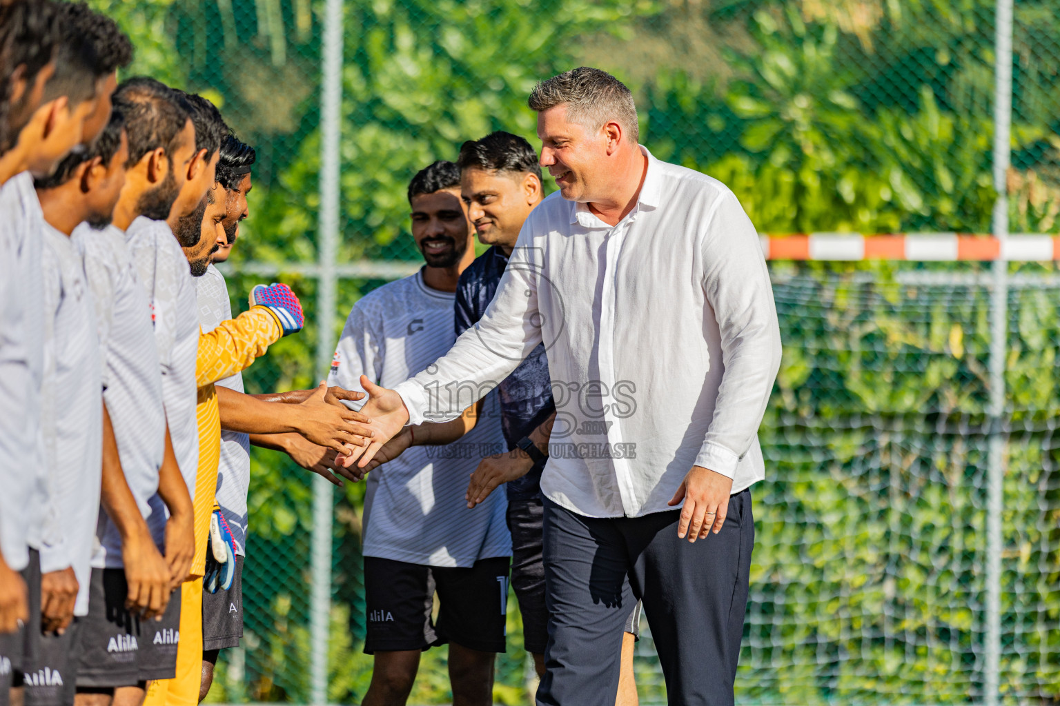 Resort League 2025 Raa Zone - Day 1
Joali vs Kothaifaru in Resort League 2025 (Raa Zone) was held on Friday, 15th august 2025 in JOALI Maldives Resort, Raa Atoll, Maldives. Photos: Areef Adam / images.mv