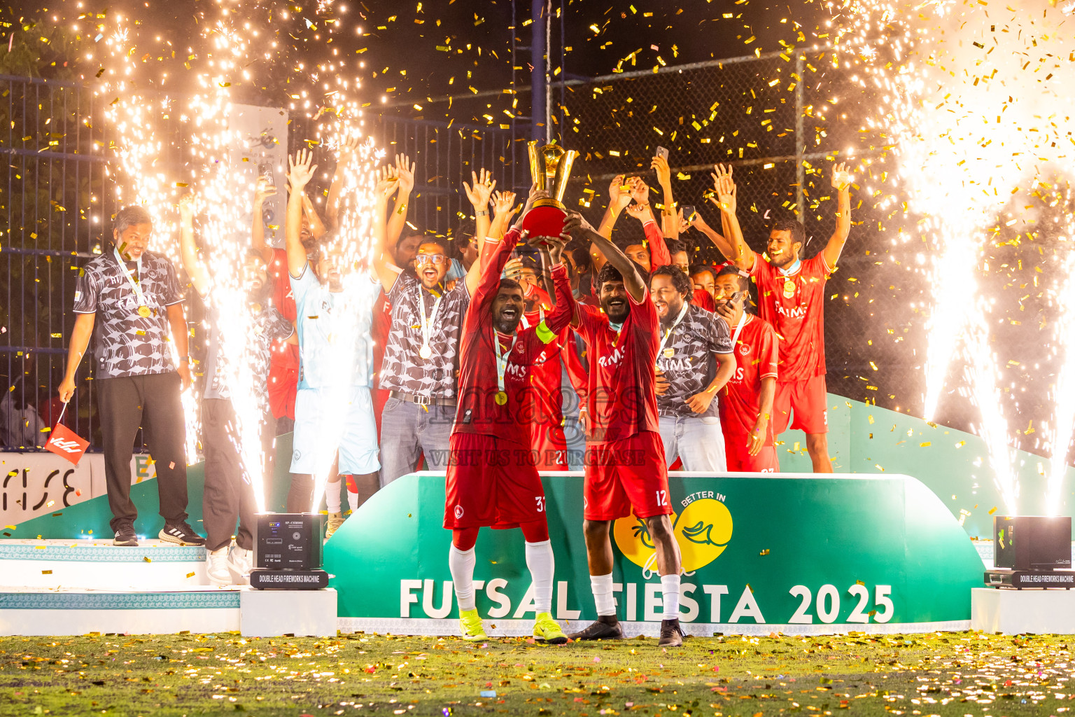 Closing Ceremony of Better in Baa Futsal Fiesta 2025 held in B. Eydhafushi, Maldives on Monday, 17th November 2025. Photos: Nausham Waheed / images.mv
