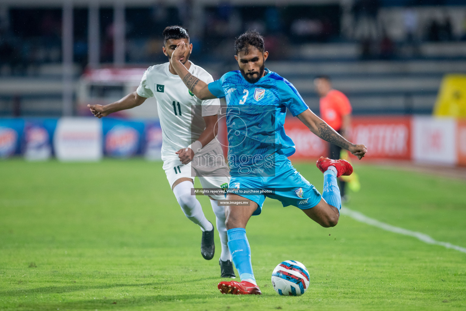 India vs Pakistan in the opening match of SAFF Championship 2023 held in Sree Kanteerava Stadium, Bengaluru, India, on Wednesday, 21st June 2023. Photos: Nausham Waheed / images.mv