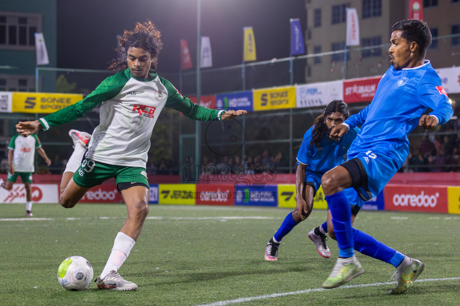 R Alifushi vs R Maduvvari in Day 8 of Golden Futsal Challenge 2024 was held on Monday, 22nd January 2024, in Hulhumale', Maldives Photos: Mohamed Mahfooz Moosa / images.mv