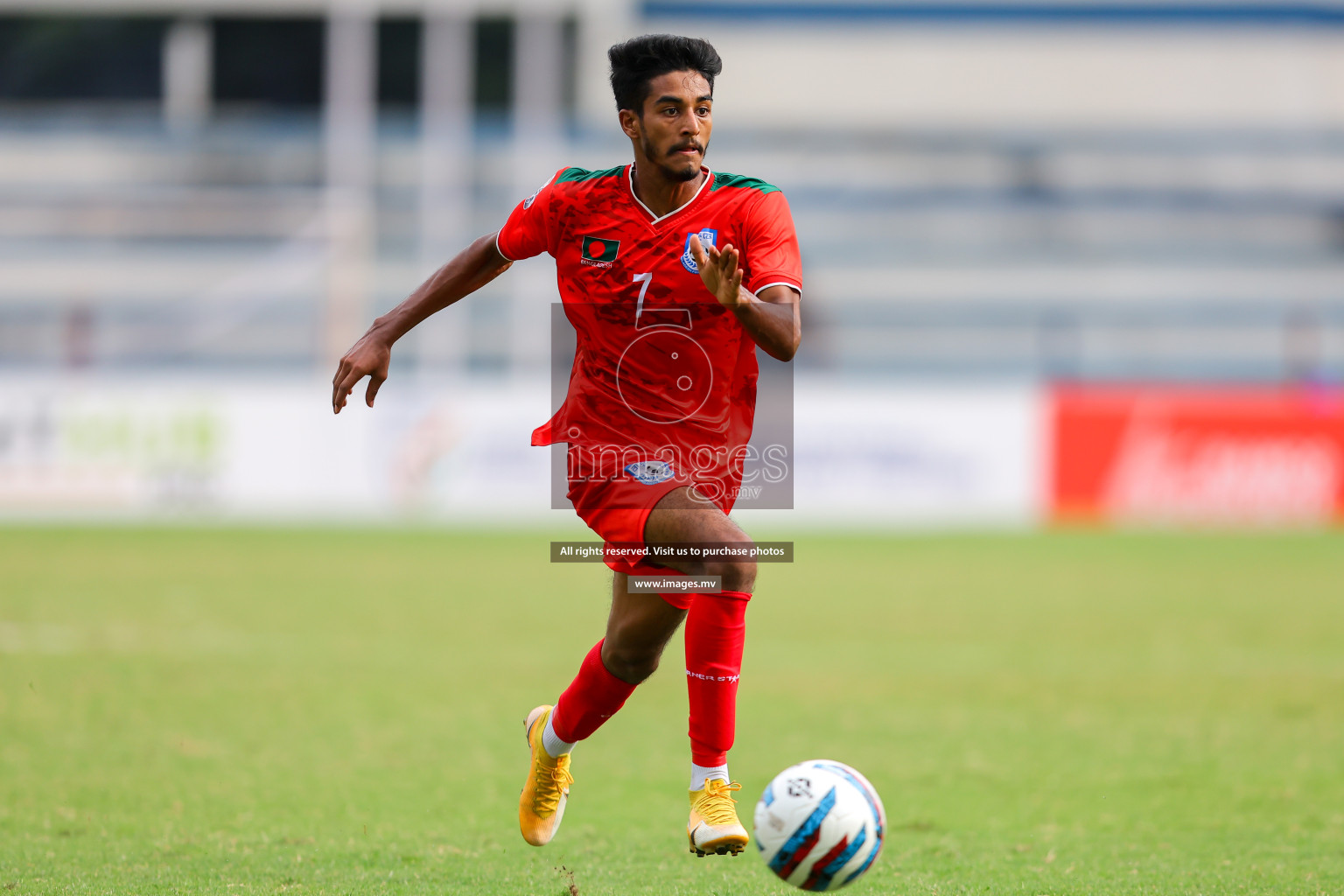 Kuwait vs Bangladesh in the Semi-final of SAFF Championship 2023 held in Sree Kanteerava Stadium, Bengaluru, India, on Saturday, 1st July 2023. Photos: Nausham Waheed, Hassan Simah / images.mv