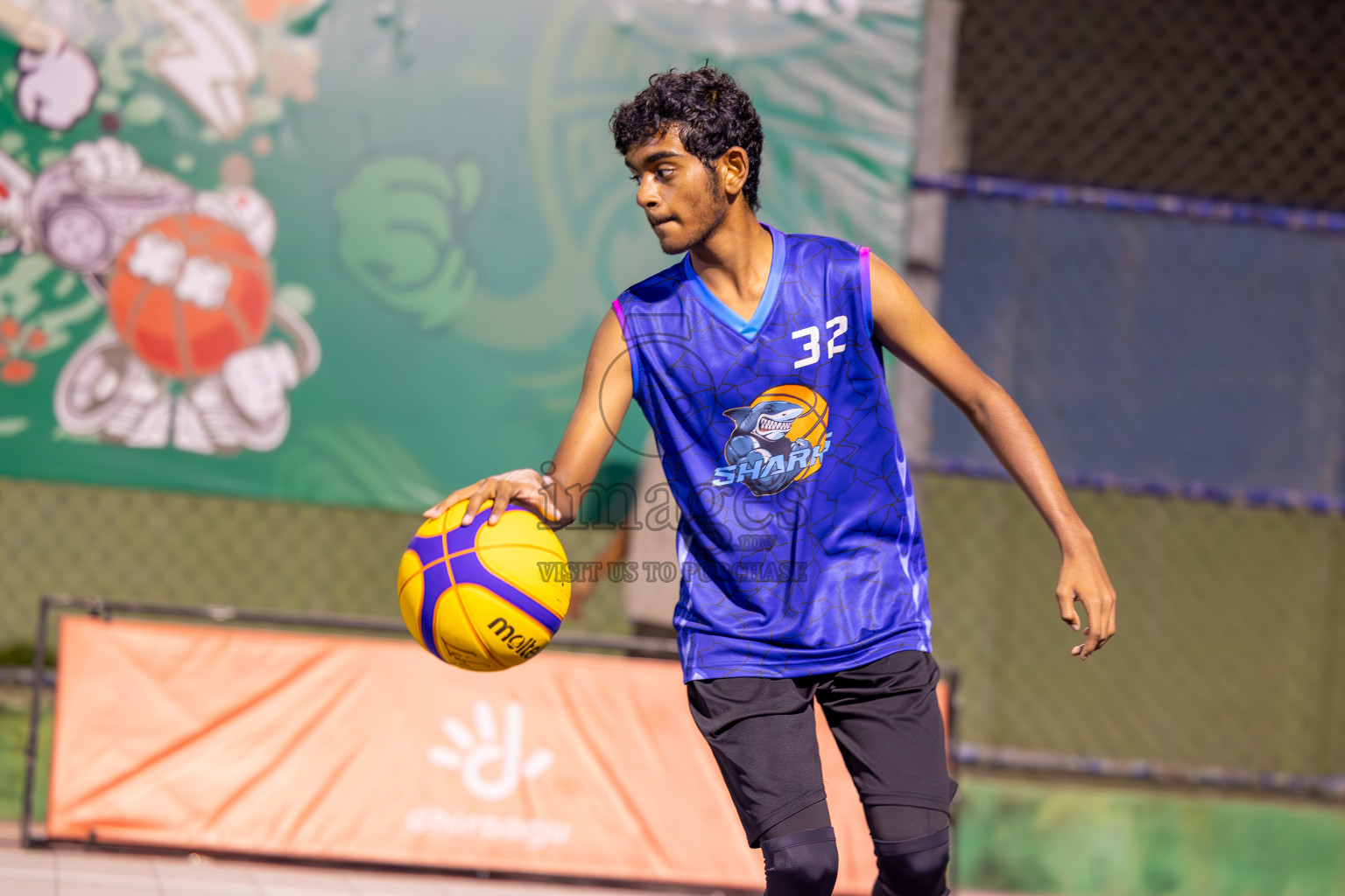 Day 3 of MILO Ramadan 3x3 Challenge 2024 was held in Ekuveni Outdoor Basketball Court at Male', Maldives on Thursday, 14th March 2024.
Photos: Ismail Thoriq / images.mv