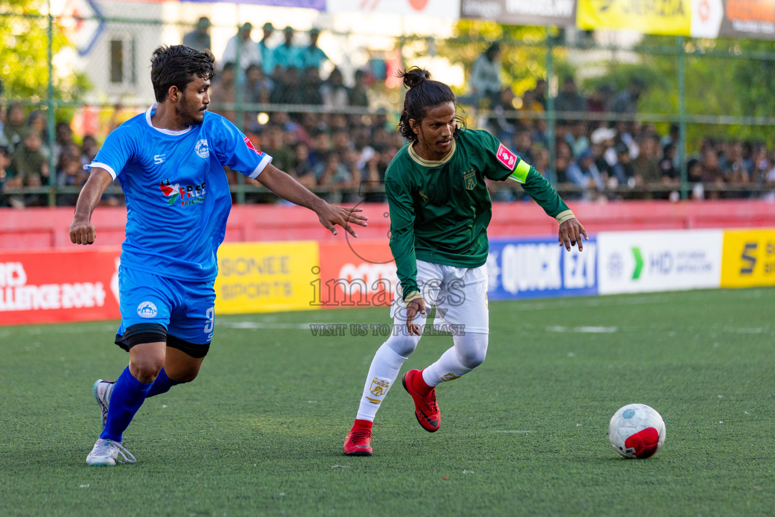 Th.Veymandoo vs Th.Thimarafushi in Day 6 of Golden Futsal Challenge 2024 was held on Saturday, 20th January 2024, in Hulhumale', Maldives 
Photos: Hassan Simah / images.mv