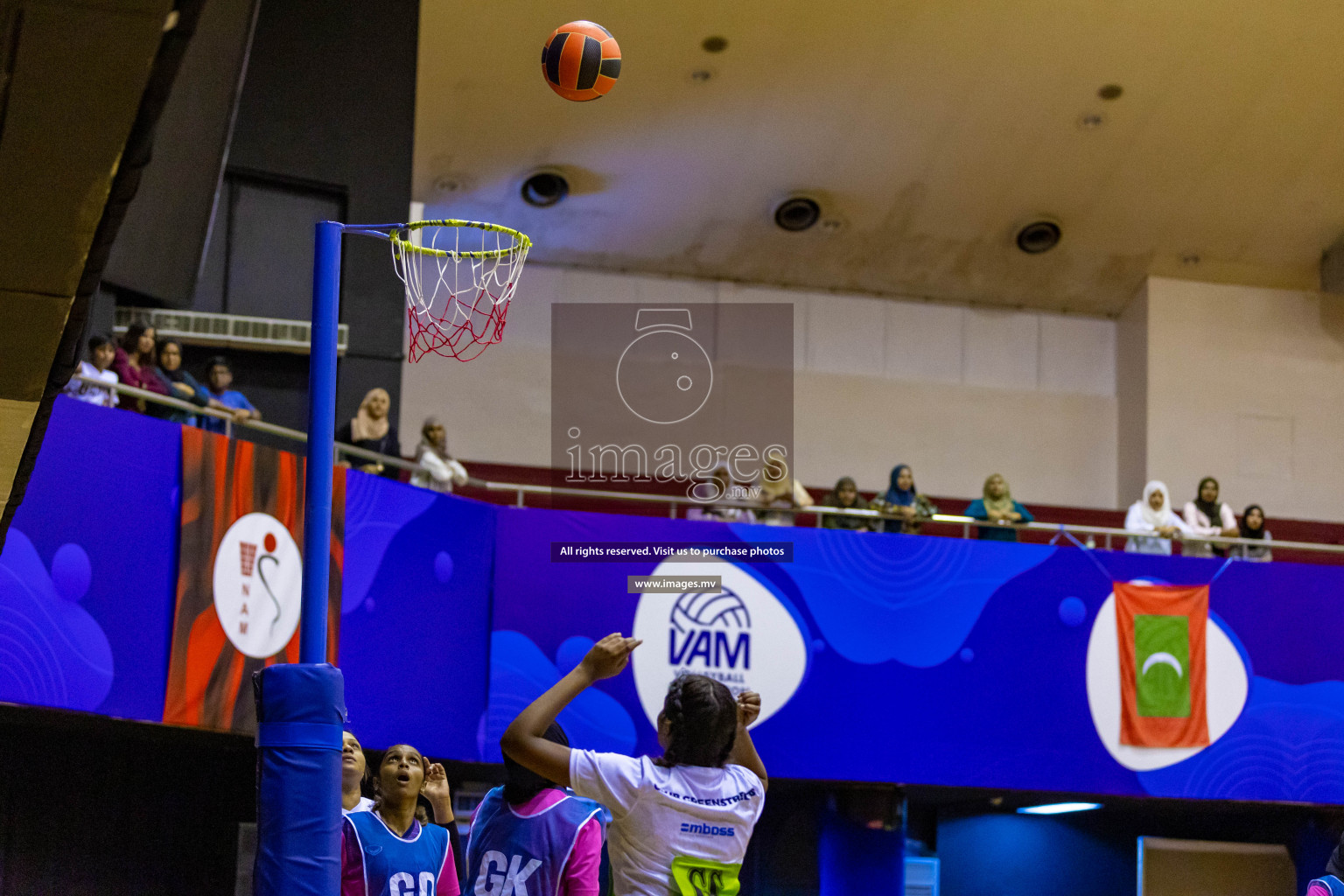 Sports Club Shining Star vs Club Green Streets in the Milo National Netball Tournament 2022 on 17 July 2022, held in Social Center, Male', Maldives. Photographer: Hassan Simah / Images.mv