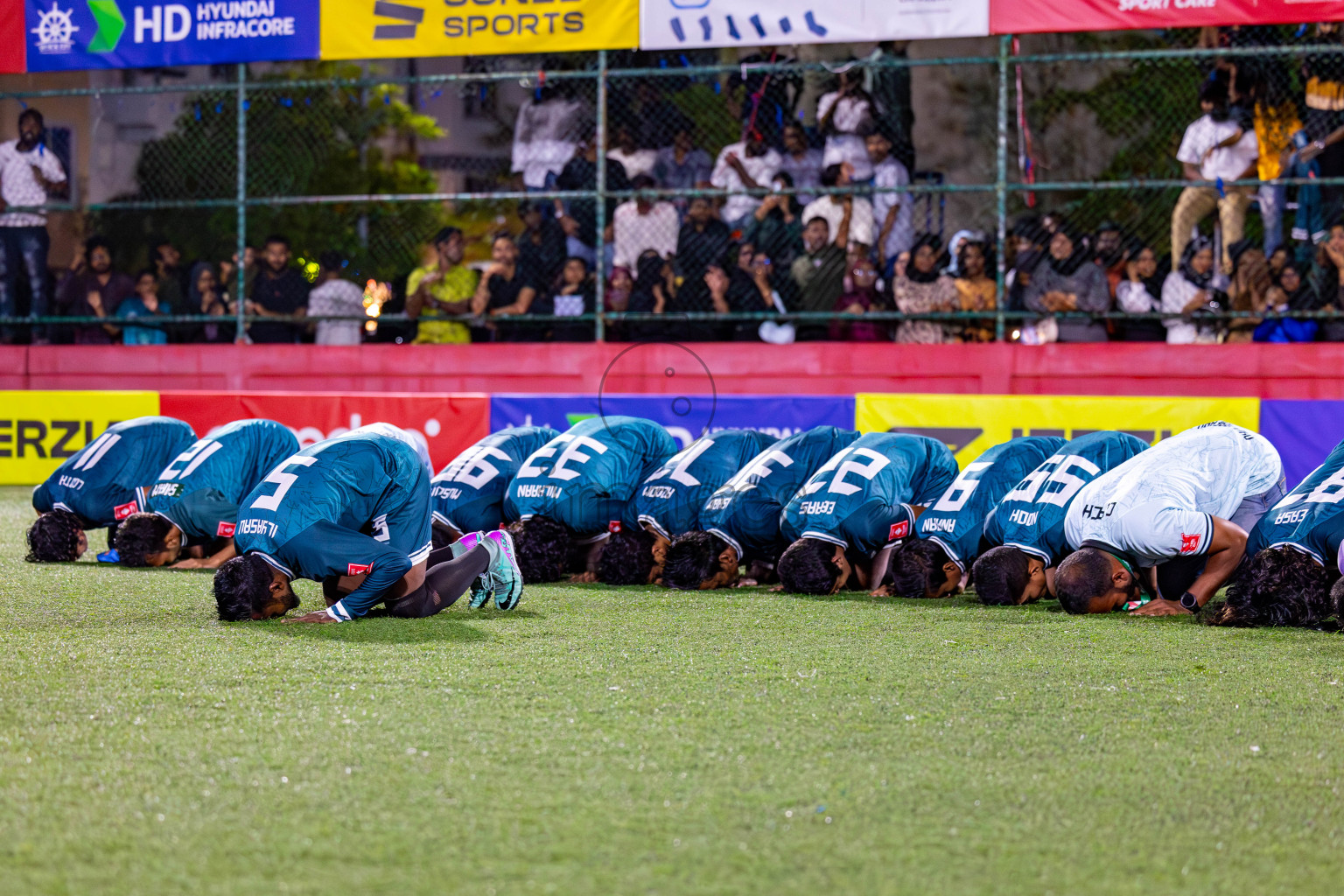 N Kendhikulhudhoo vs R Dhuvaafaru on Day 39 of Golden Futsal Challenge 2024 was held on Saturday, 24th February 2024, in Hulhumale', Maldives 
Photos: Mohamed Mahfooz Moosa/ images.mv