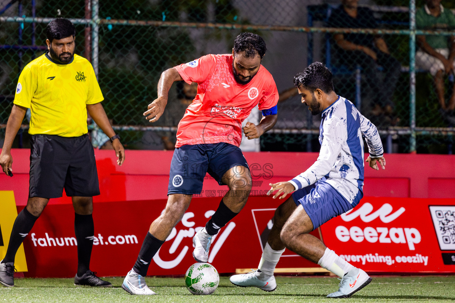 Trade Club vs Villa Travels in Day 3 of Office League 2025 was held on Friday, 18th April 2025 in Hulhumale', Maldives. Photos: Nausham Waheed / images.mv