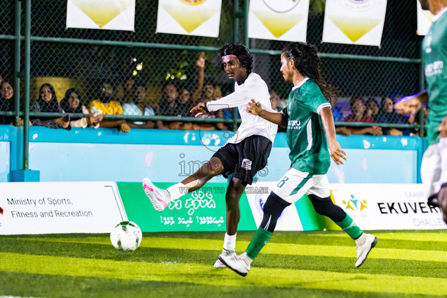 Dee Cee Jay SC vs Comienzo FC in Day 2 of Laamehi Dhiggaru Ekuveri Futsal Challenge 2025 was held on Friday, 25th July 2025, at Dhiggaru Futsal Ground, Dhiggaru, Maldives Photos: Areef Adam / images.mv