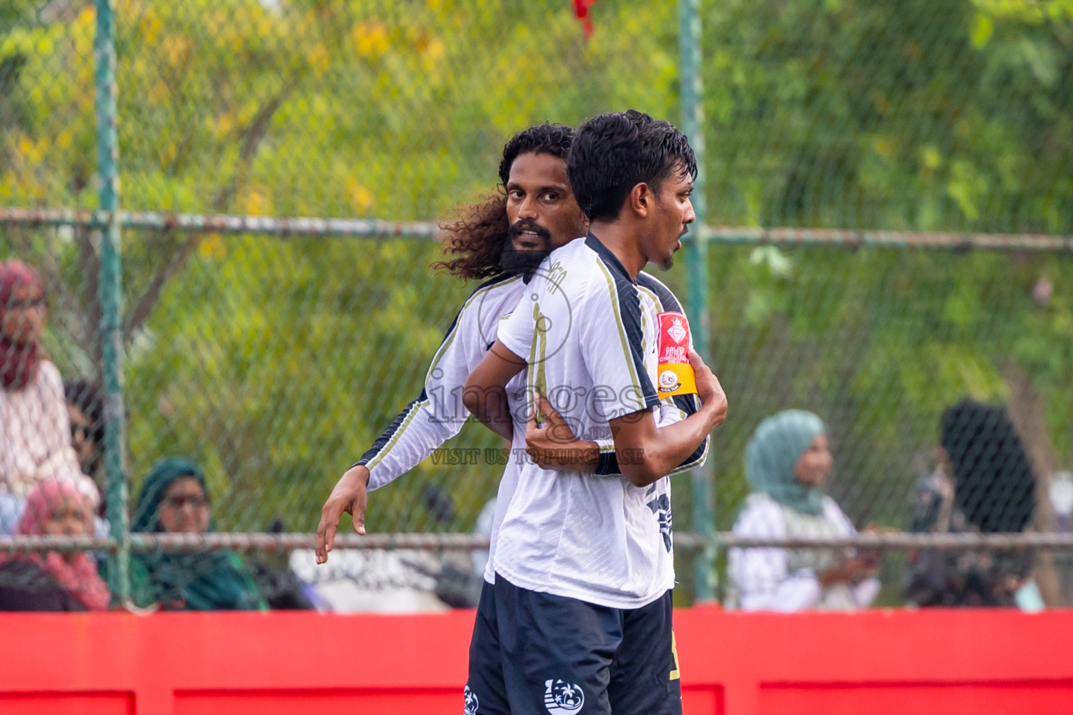 K Gulhi vs K Guraidhoo in Day 15 of Golden Futsal Challenge 2025 was held on Sunday, 19th January 2025, in Hulhumale', Maldives. Photos: Nausham Waheed / images.mv