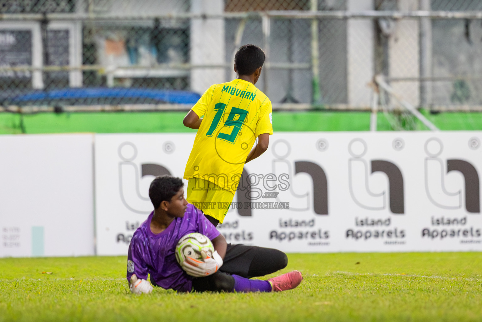 Eagles vs Maziya (U14) in Dhivehi Youth League 2024 - Day 2. Matches held at Henveiru Stadium on 22nd November 2024 , Friday. Photos: Shuu Abdul Sattar/ Images.mv