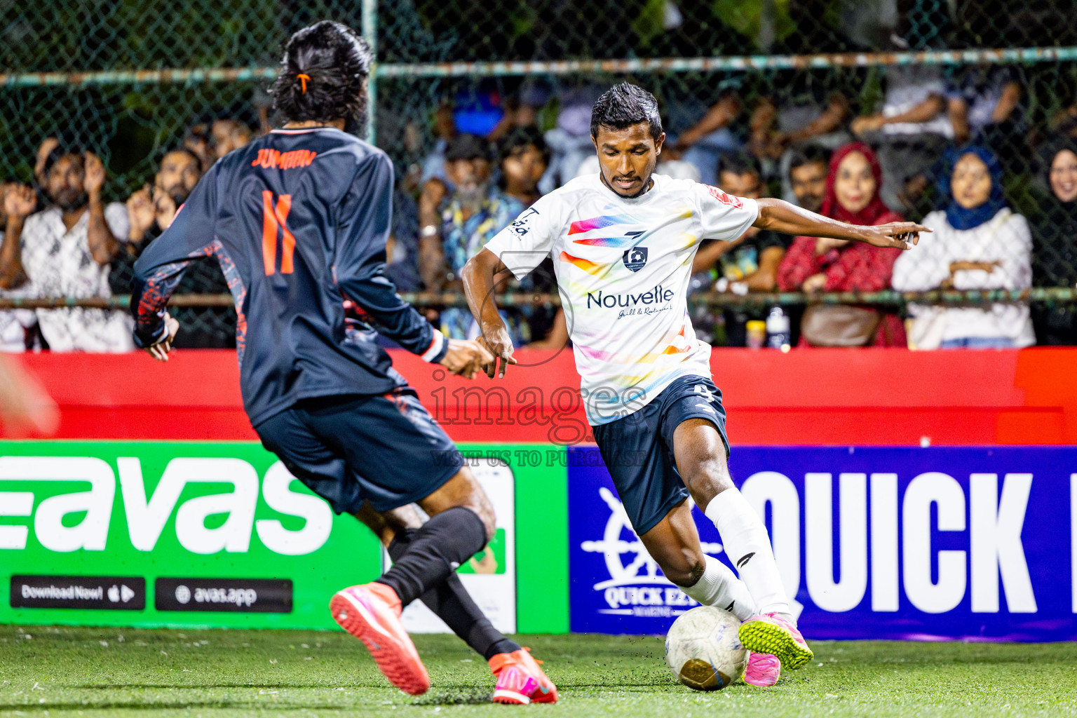 R Inguraidhoo vs Sh Kanditheem in zone round on Day 29 of Golden Futsal Challenge 2025 was held on Sunday , 2nd February 2025, in Hulhumale', Maldives. Photos: Nausham Waheed / images.mv