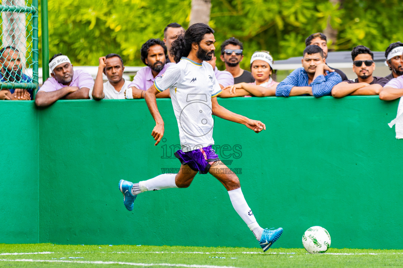 Waldorf Astoria vs Hard Rock Hotel in Semi Finals of Resort League 2025 (South Male Zone) day 14 was held on Thursday, 16th October 2025 in Crossroads's Maldives, Photos: Areef Adam / images.mv