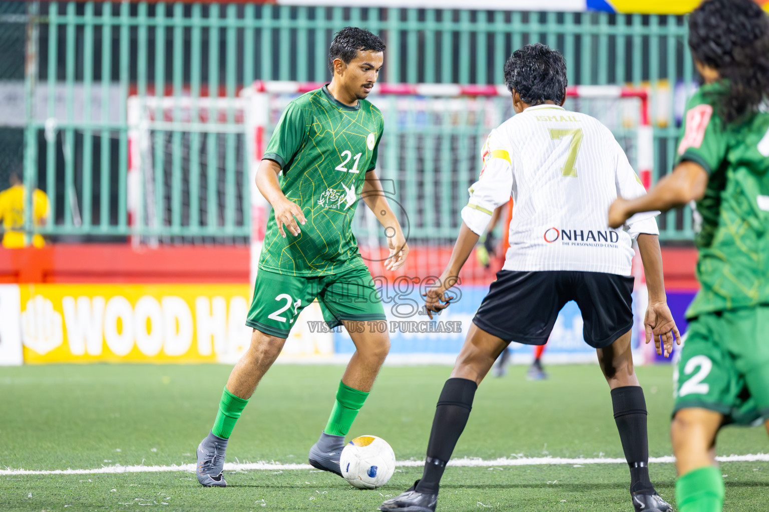 R Rasgetheemu vs R Maduvvari in Day 14 of Golden Futsal Challenge 2025 was held on Saturday, 18th January 2025, in Hulhumale', Maldives. Photos: Ismail Thoriq / images.mv