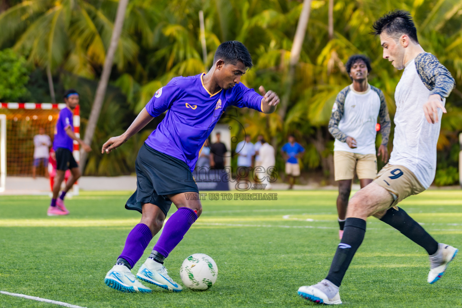 Centara Grand vs Coco Bodu Hithi in Resort League 2025 (North Male Zone) day 13 was held on Monday, 15th September 2025 in One And Only Reethi Rah Maldives Resort, Photos: Areef Adam / images.mv