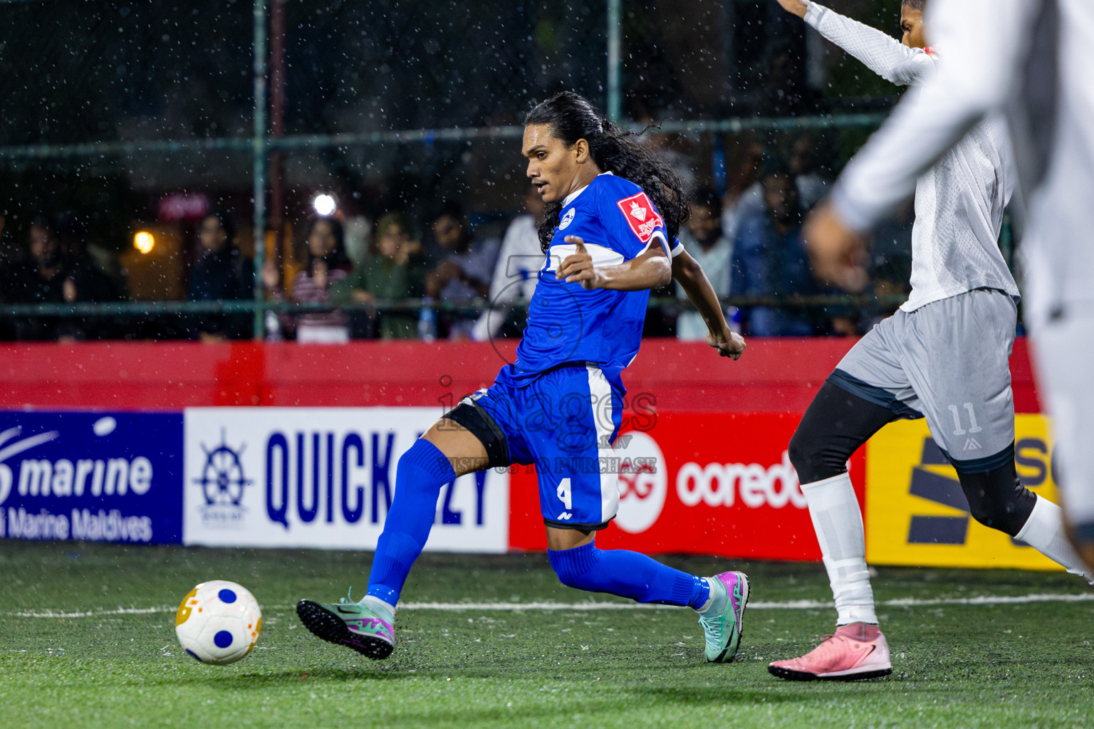 Thaa Veymadoo VS Thaa Buruni in Day 6 of Golden Futsal Challenge 2025 on Friday, 6th January 2025, in Hulhumale', Maldives Photos: Nausham Waheed / images.mv