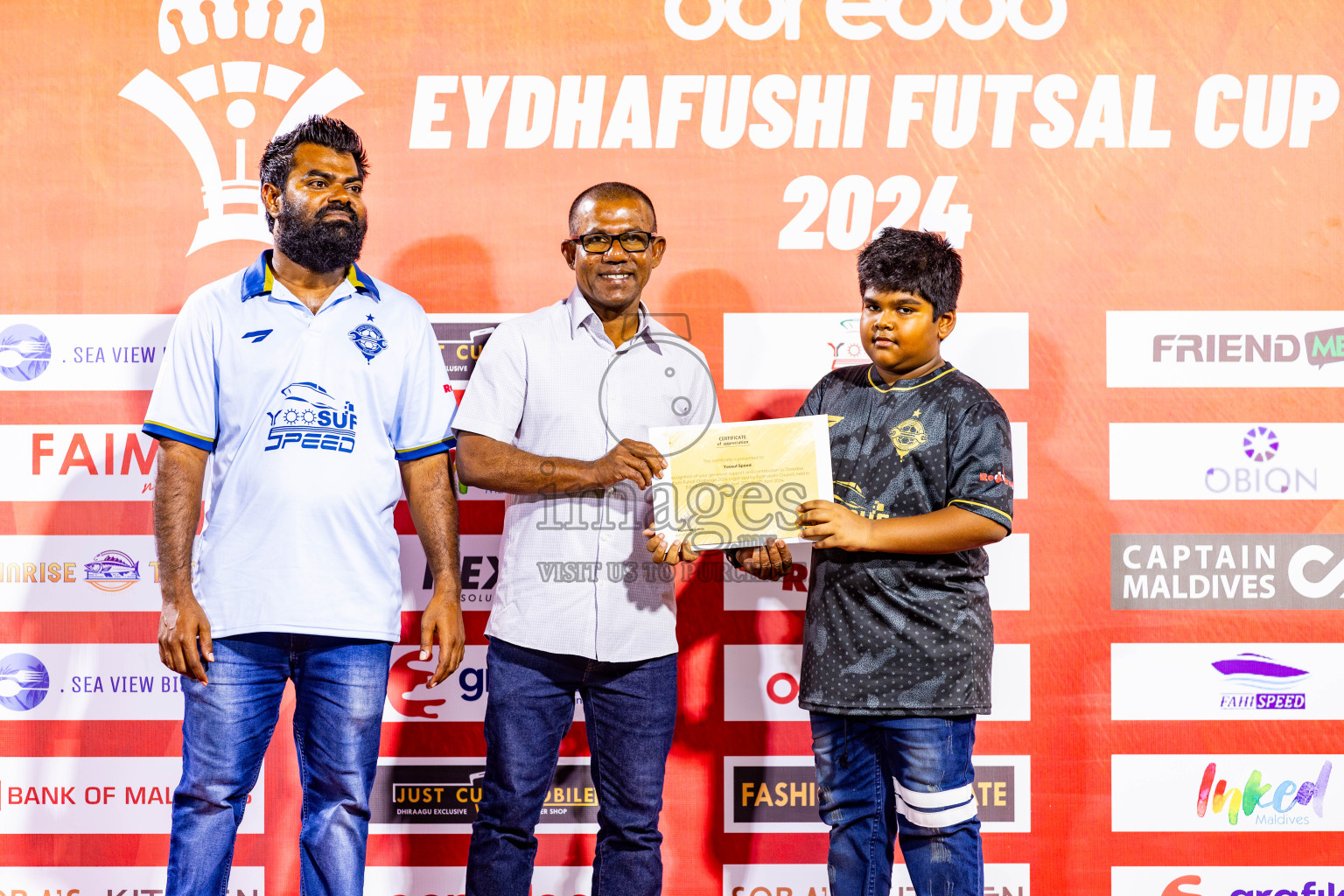 CC Sports Club vs Afro SC in the final of Eydhafushi Futsal Cup 2024 was held on Wednesday , 17th April 2024, in B Eydhafushi, Maldives Photos: Nausham Waheed / images.mv