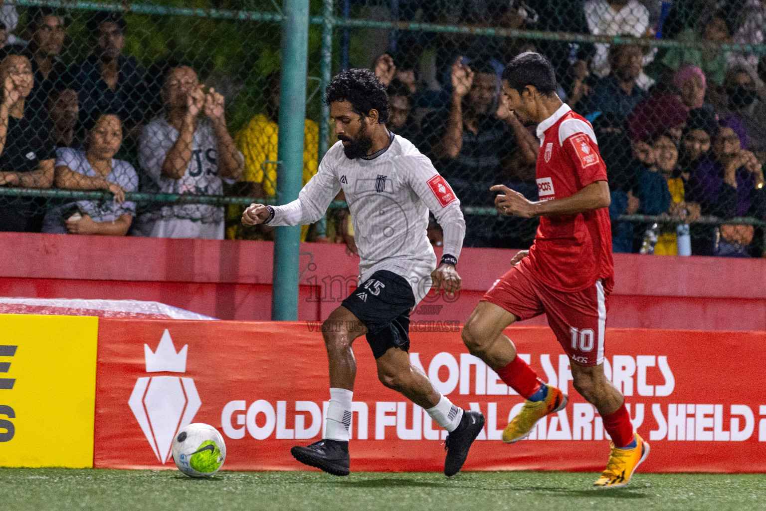 Th Vilufuhsi vs Th Buruni in Day 3 of Golden Futsal Challenge 2024 was held on Wednesday, 17th January 2024, in Hulhumale', Maldives
Photos: Ismail Thoriq / images.mv