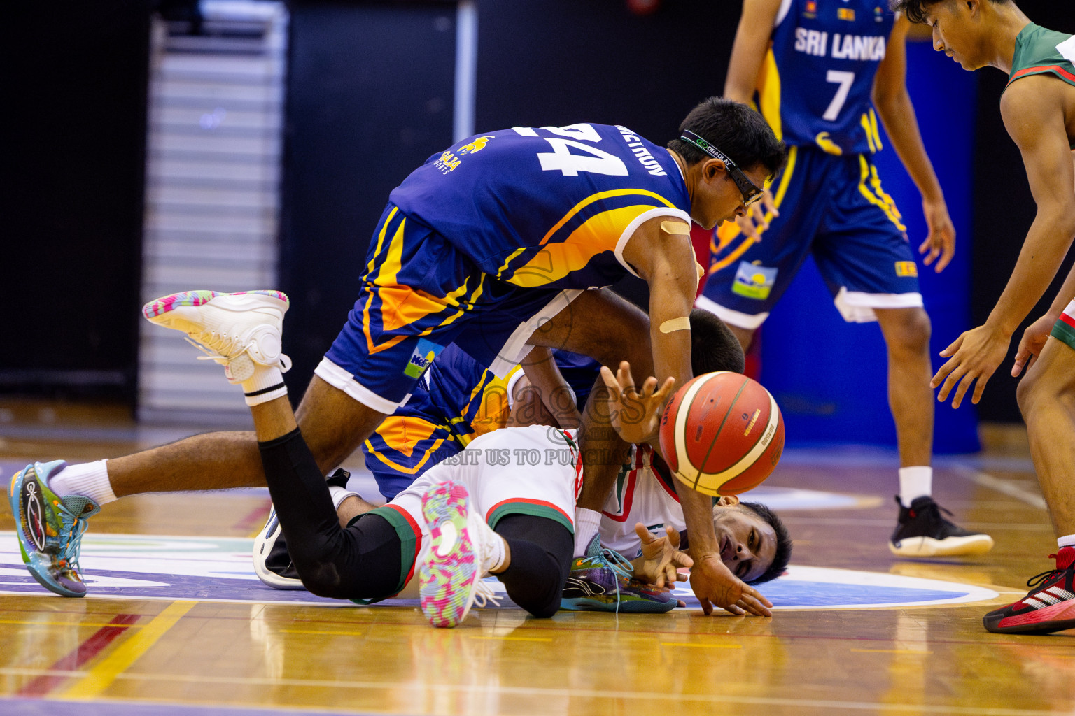 Sri Lanka vs Bangladesh in Day 2 of Under 16 Asian Cup SABA Qualifiers 2025 was held in Social Center, Male', Maldives on Friday, 13th June 2025. Photos: Nausham Waheed / images.mv