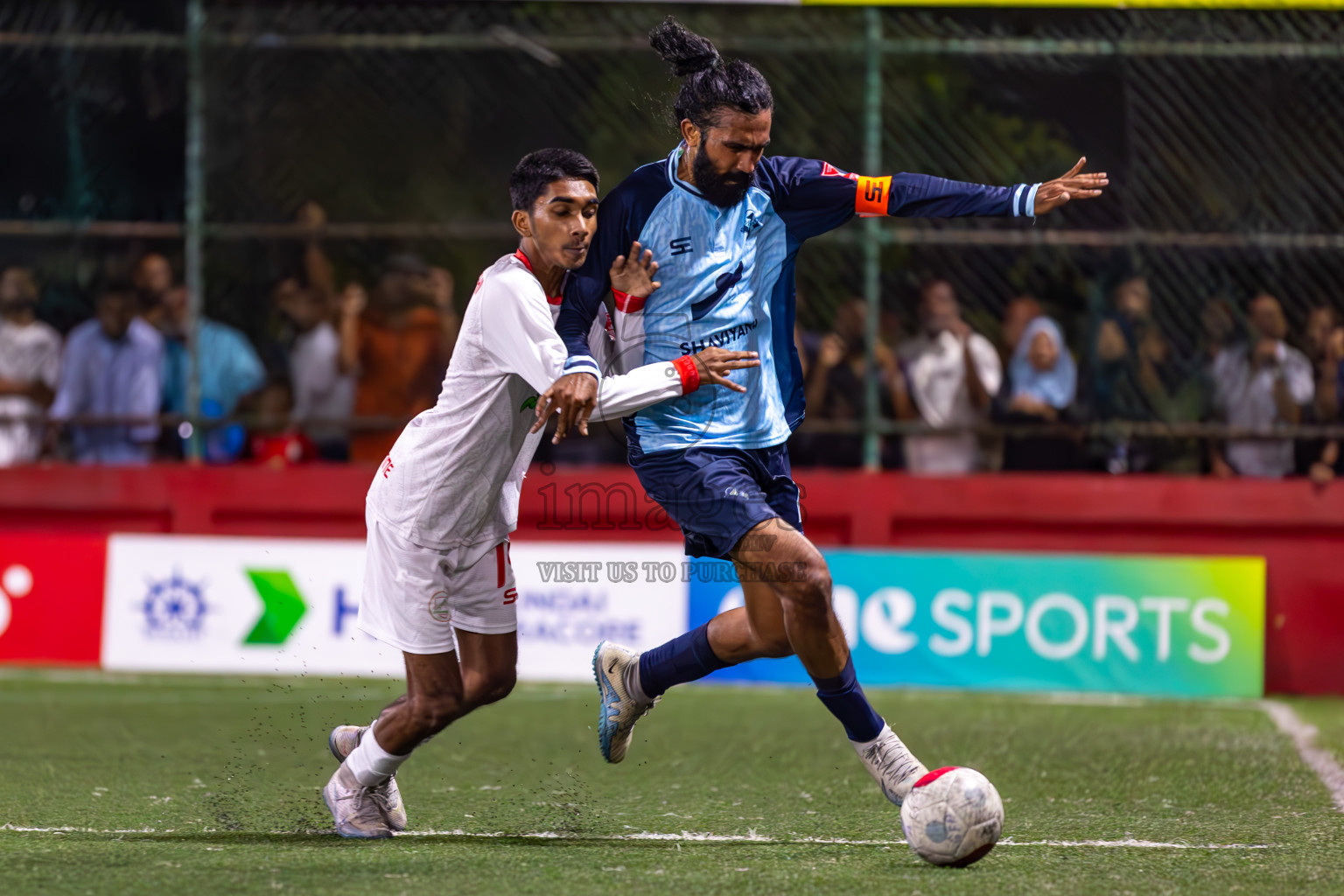 Th Gaadhiffushi vs Th Kinbidhoo in Day 15 of Golden Futsal Challenge 2024 was held on Monday, 29th January 2024, in Hulhumale', Maldives
Photos: Ismail Thoriq / images.mv