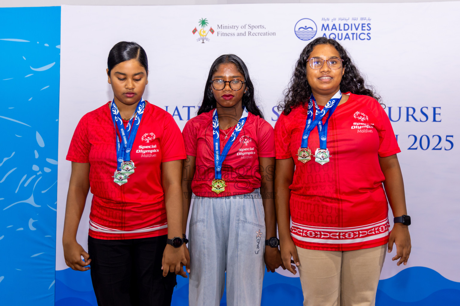Closing Ceremony of 1st National Short Course Swimming Competition held in Hulhumale', Maldives on Thursday, 19th June 2025. Photos: Nausham Waheed / images.mv