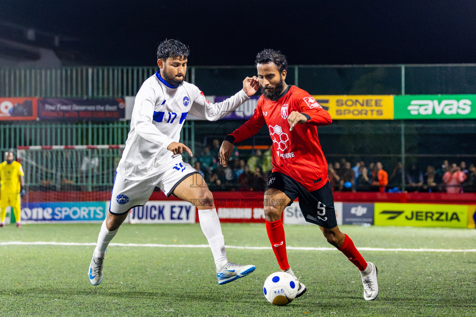 Th Thimarafushi VS Th Veymandoo in Atoll Round Semi-Final on Day 22 of Golden Futsal Challenge 2025 was held on Sunday , 26th January 2025, in Hulhumale', Maldives. Photos: Nausham Waheed / images.mv