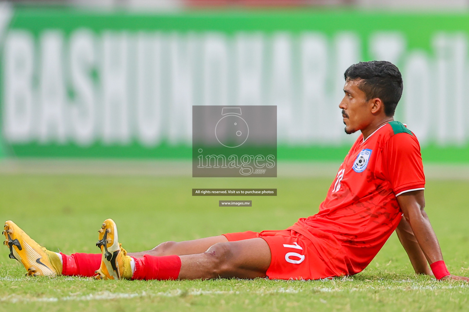 Kuwait vs Bangladesh in the Semi-final of SAFF Championship 2023 held in Sree Kanteerava Stadium, Bengaluru, India, on Saturday, 1st July 2023. Photos: Nausham Waheed, Hassan Simah / images.mv