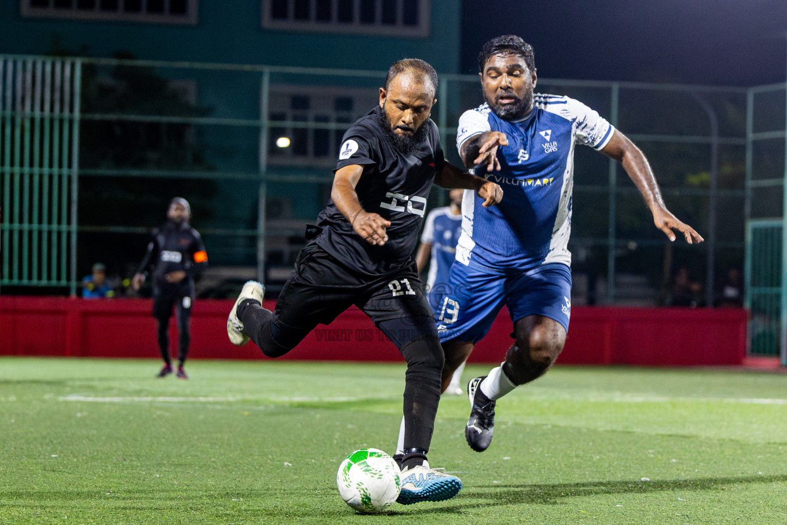 Roseware vs Villa Travels in Day 7 of Office League 2025 was held on Tuesday, 22nd April 2025 in Hulhumale', Maldives. Photos: Nausham Waheed / images.mv