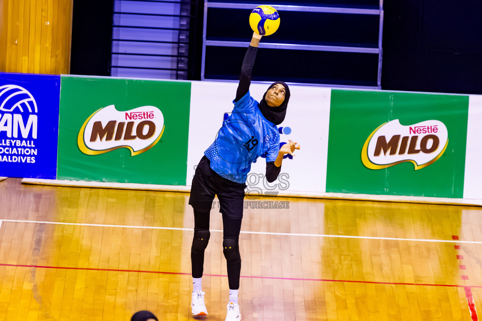 Male' City Team 1 vs Male' City Team 3 in the Finals of MILO Raajje Volley Junior Championship 2025 (U19 Girls) was held in Social Center Indoor Hall, Maldives on Sunday, 28th September 2025. Photos: Nausham Waheed / images.mv