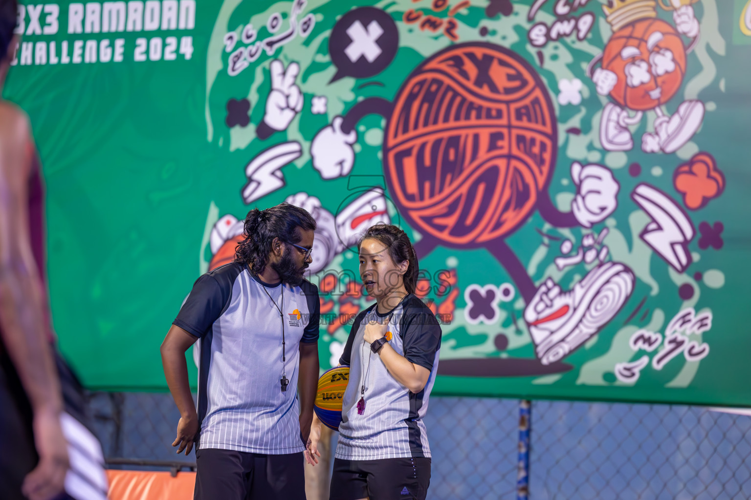 Day 6 of MILO Ramadan 3x3 Challenge 2024 was held in Ekuveni Outdoor Basketball Court at Male', Maldives on Sunday, 18th March 2024.
Photos: Ismail Thoriq / images.mv