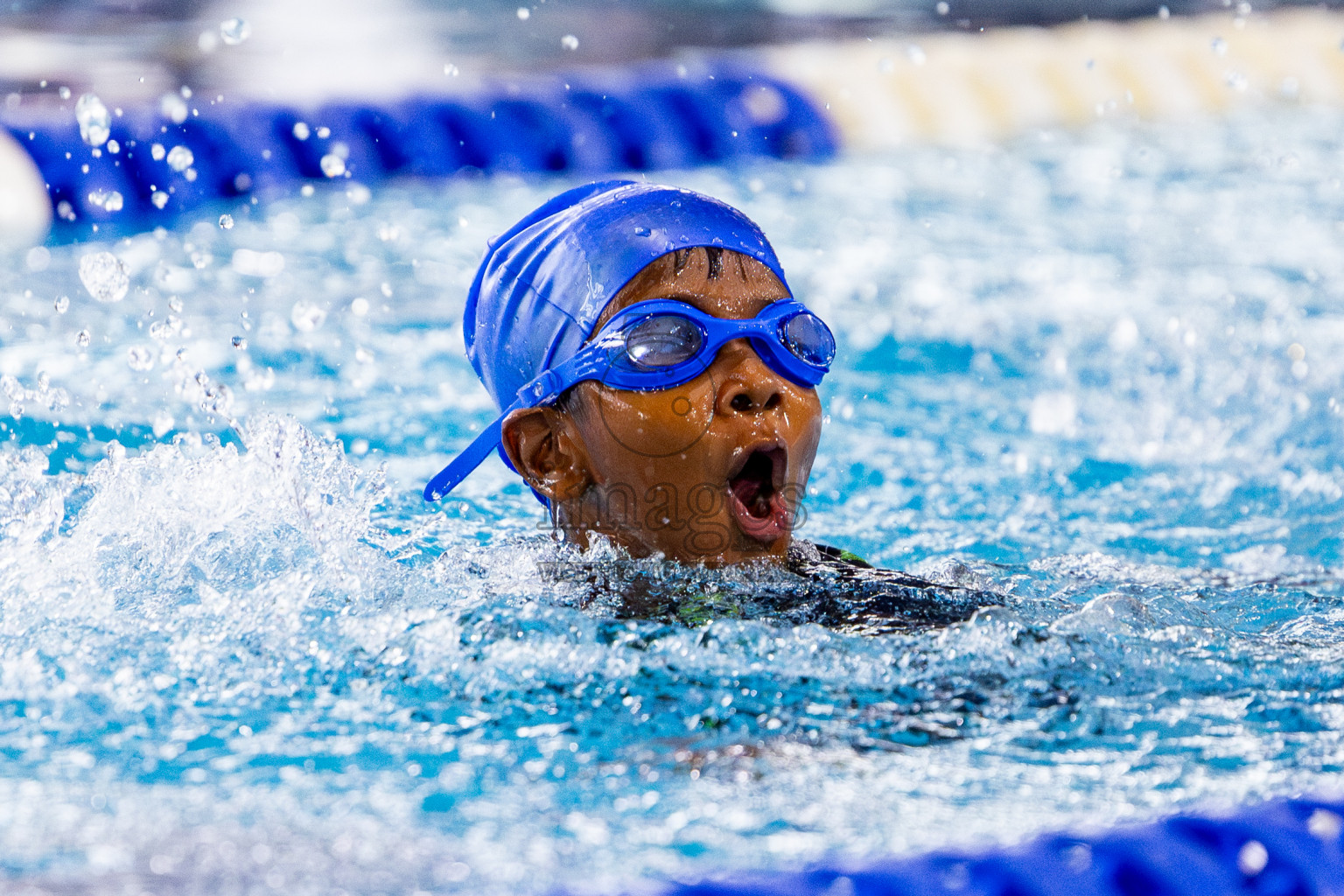 Day 1 of BML 5th National Swimming Kids Festival 2024 held in Hulhumale', Maldives on Monday, 18th November 2024. Photos: Nausham Waheed / images.mv