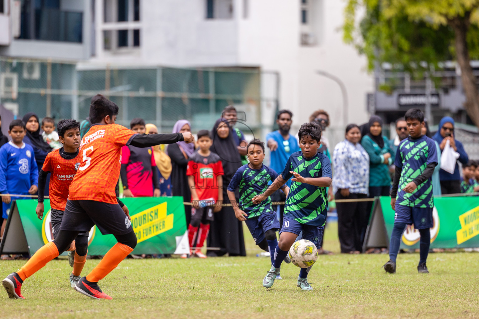 Day 2 of MILO Academy Championship 2024 - U12 was held at Henveiru Grounds in Male', Maldives on Friday, 5th July 2024.
Photos: Ismail Thoriq / images.mv