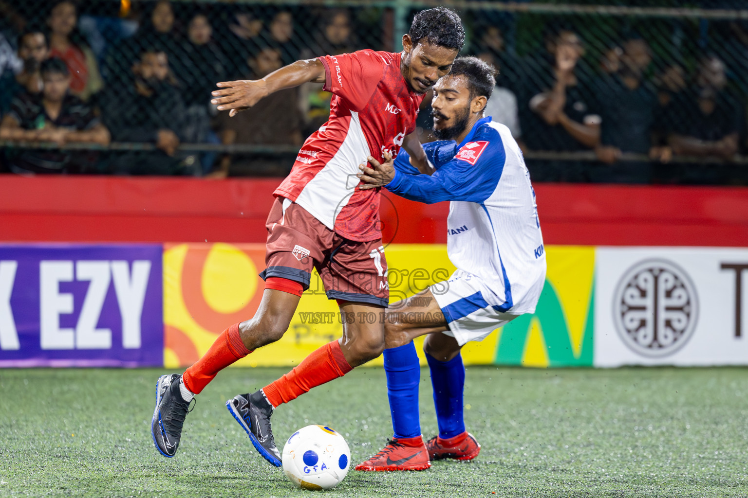 Th Vilufushi vs Th Kinbidhoo in Day 10 of Golden Futsal Challenge 2025 was held on Tuesday, 14th January 2025, in Hulhumale', Maldives Photos: Ismail Thoriq / images.mv