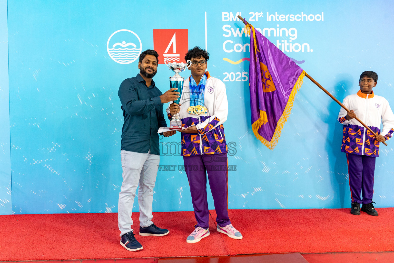 Closing Ceremony of BML 21st Interschool Swimming Competition 2025 .was held in Hulhumale' Swimming Pool, Hulhumale', Maldives on Saturday, 18th October 2025. 
Photos: Hassan Simah / images.mv