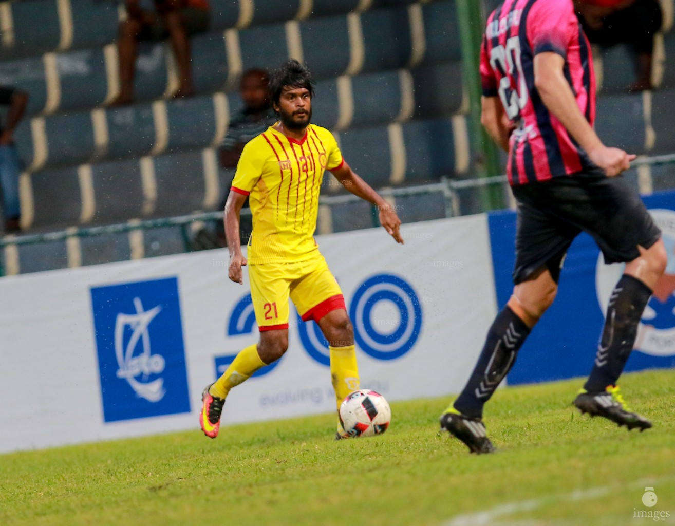 Victory Sports Club vs United Victory in the first round of STO Male League. Male , Maldives. Sunday 7 May 2017. (Images.mv Photo/ Abdulla Abeedh).