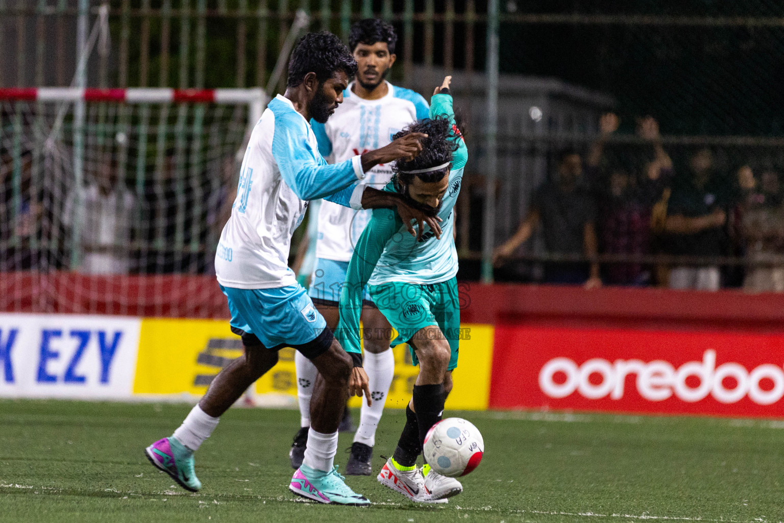 HA Thakandhoo vs HA Dhidhdhoo in Day 5 of Golden Futsal Challenge 2024 was held on Friday, 19th January 2024, in Hulhumale', Maldives
Photos: Ismail Thoriq / images.mv