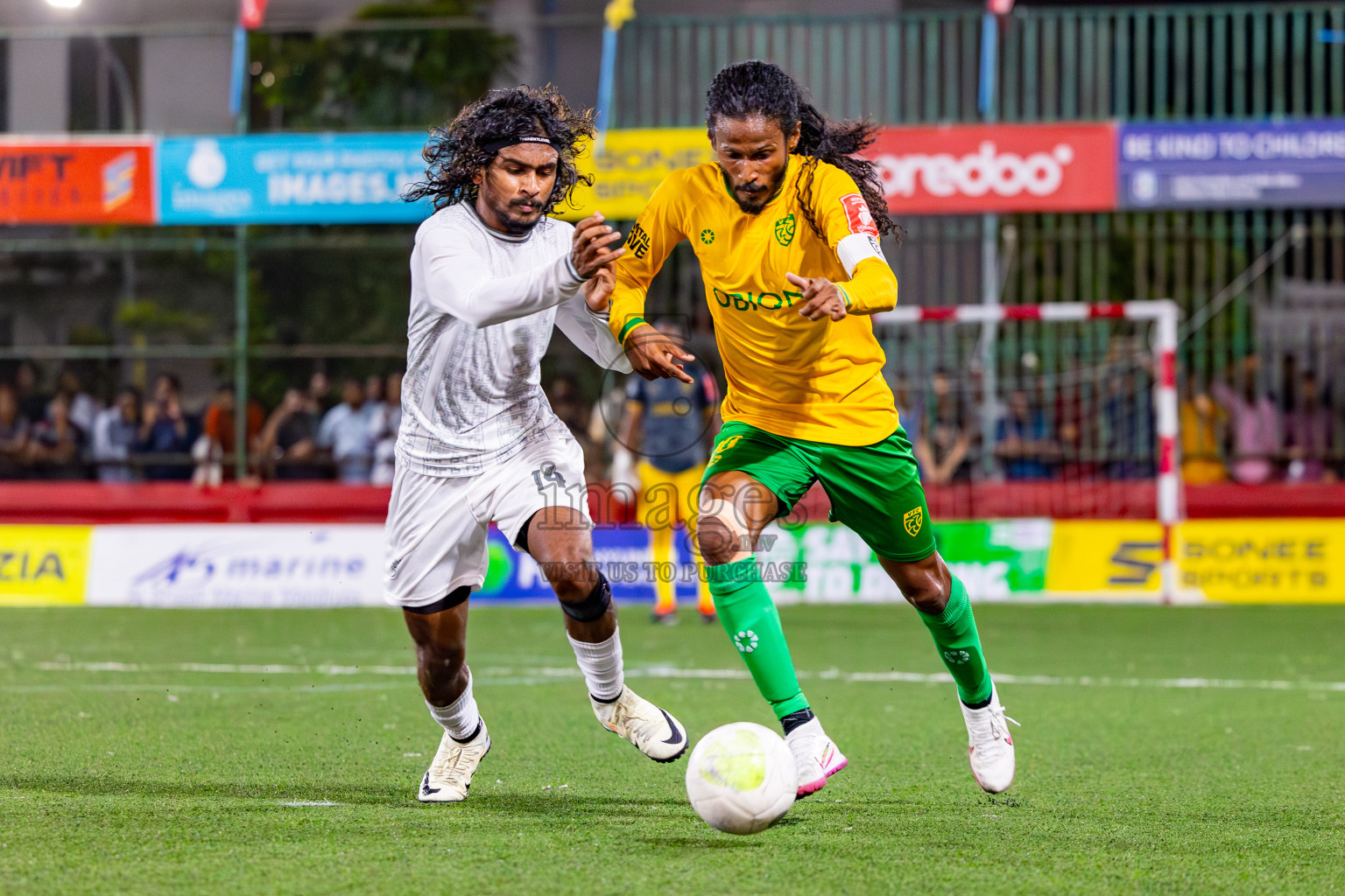 GA Gemanafushi vs GDh Vaadhoo on Day 35 of Golden Futsal Challenge 2024 was held on Tuesday, 20th February 2024, in Hulhumale', Maldives
Photos: Mohamed Mahfooz Moosa, / images.mv