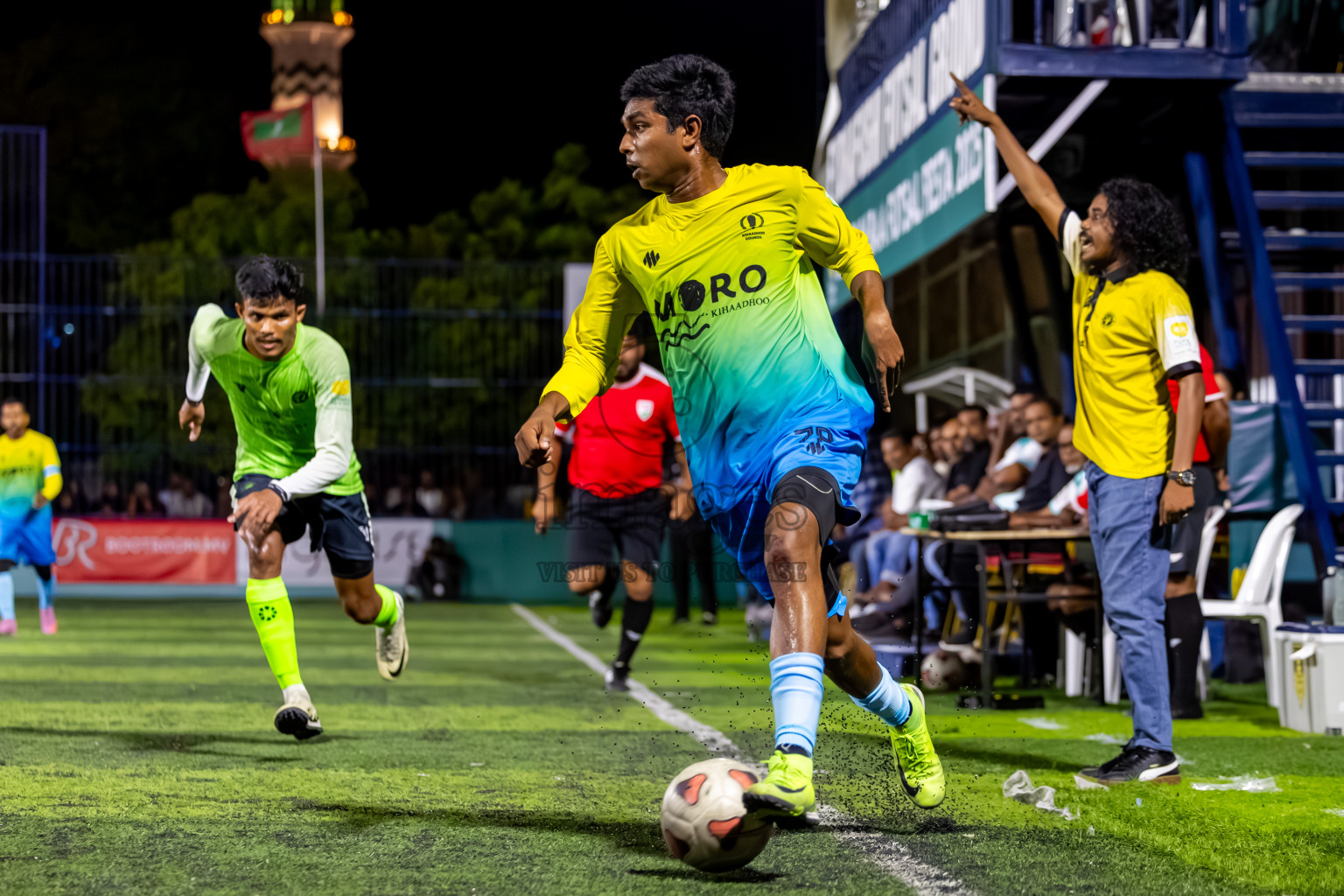 Fehendhoo vs Kihaadhoo in Day 5 of Better in Baa Futsal Fiesta 2025 Men's division held in B. Eydhafushi, Maldives on Sunday, 9th November 2025. Photos: Nausham Waheed / images.mv