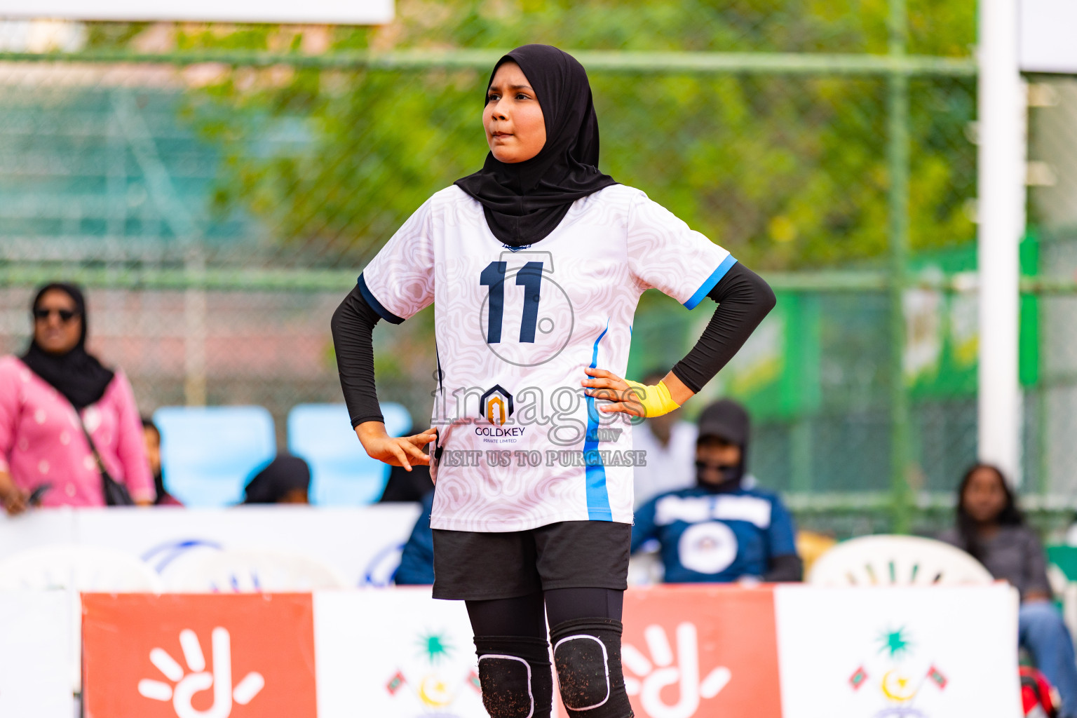 Villigili Z. Jamihyya vs Raajje Volley Club in Semi Finals of Milo National Junior Volleyball Championship 2025 Day 5 was held on Friday, 28th November 2025 at Ekuveni Turf Court Male', Maldives. Photos: Areef Adam / images.mv