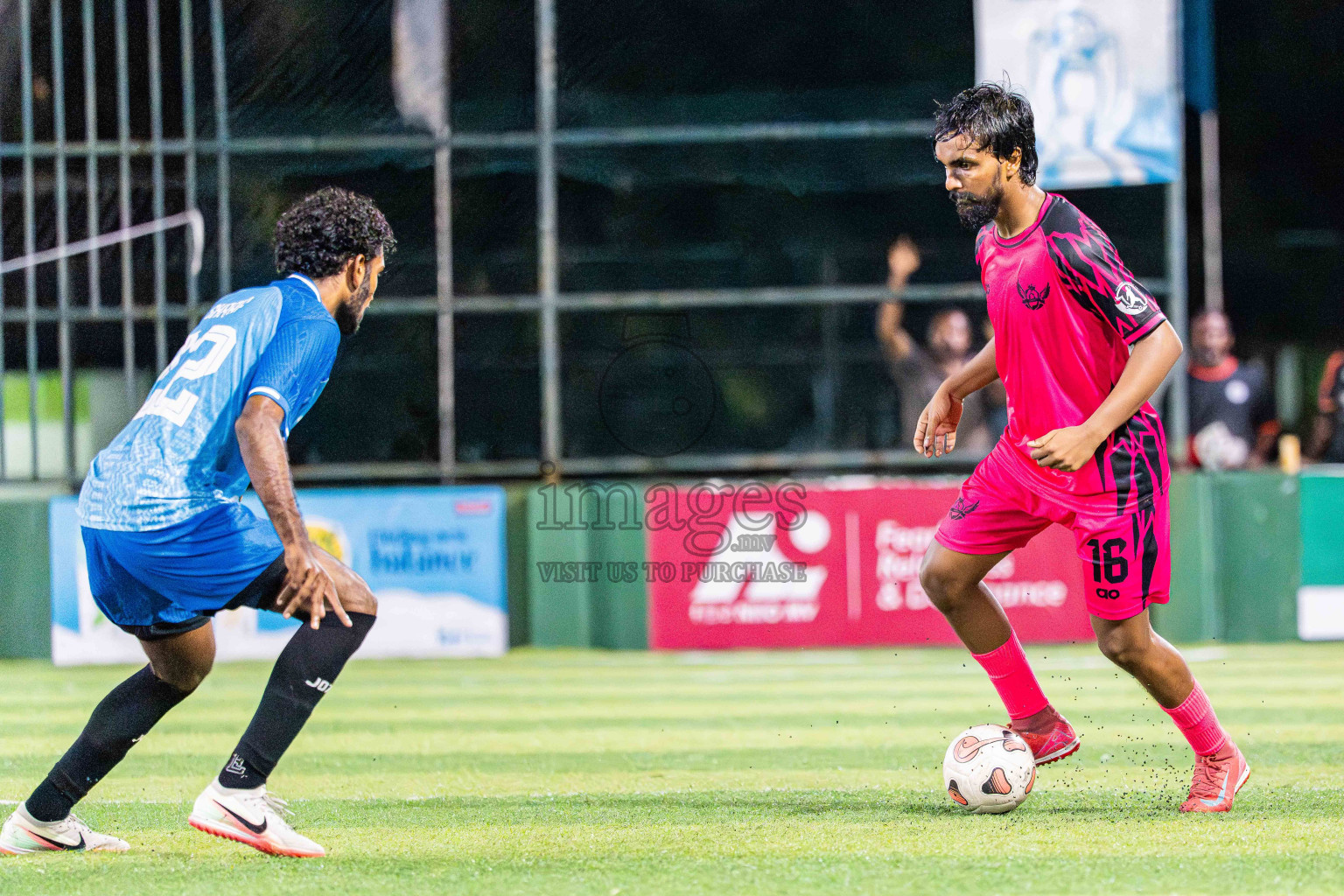 Goalhians VS Foemathi in Day 4 - Fonadhoo Youth Futsal Challenge 2025 held in Fonadhoo Futsal Stadium, L. Fonadhoo, Maldives on Wednesday, 29th October 2025 Photos: Arif Rasheed / images.mv