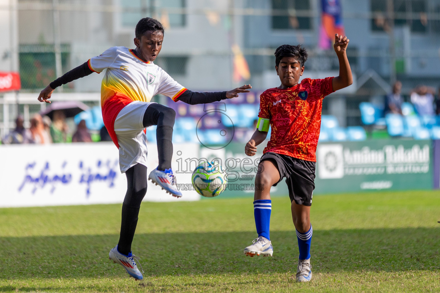 Club Eagles vs Super United Sports (U12) in Day 4 of Dhivehi Youth League 2024 held at Henveiru Stadium on Thursday, 28th November 2024. Photos: Shuu Abdul Sattar/ Images.mv