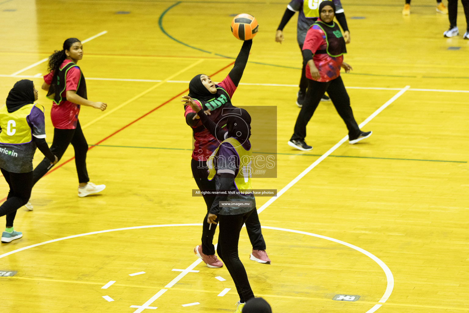 Sports Club Skylark vs United Unity Sports Club in the Milo National Netball Tournament 2022 on 19 July 2022, held in Social Center, Male', Maldives. Photographer: Shuu / Images.mv